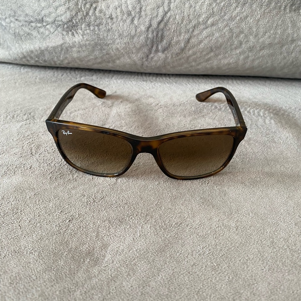 Ray bans